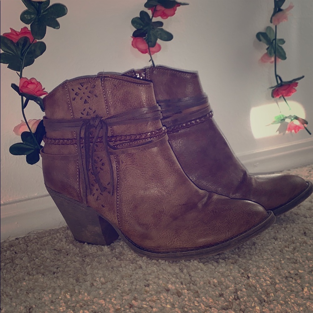 Maurice’s Booties